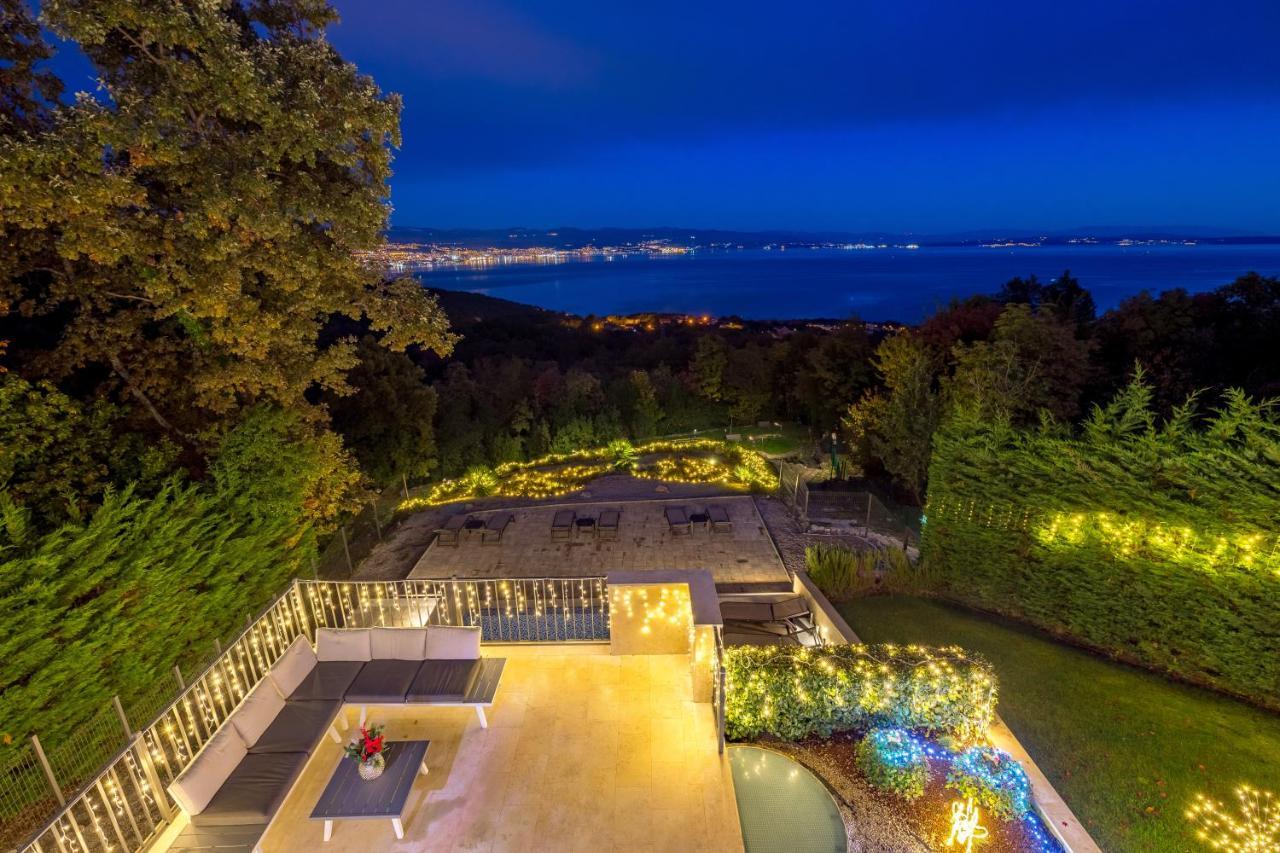 Villa Altavista - Seaview & Relax With Heated Pool & Minigolf โอปาติยา ภายนอก รูปภาพ