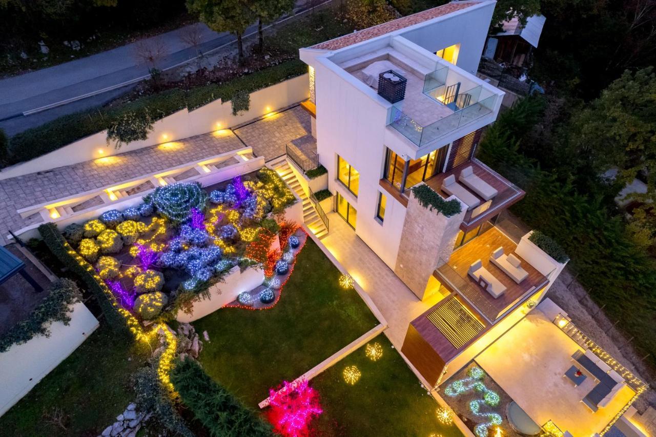 Villa Altavista - Seaview & Relax With Heated Pool & Minigolf โอปาติยา ภายนอก รูปภาพ